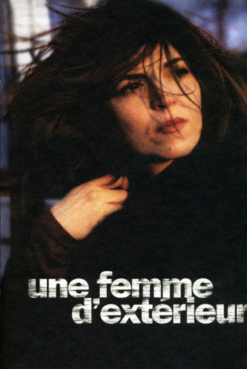Une Femme d'exterieur