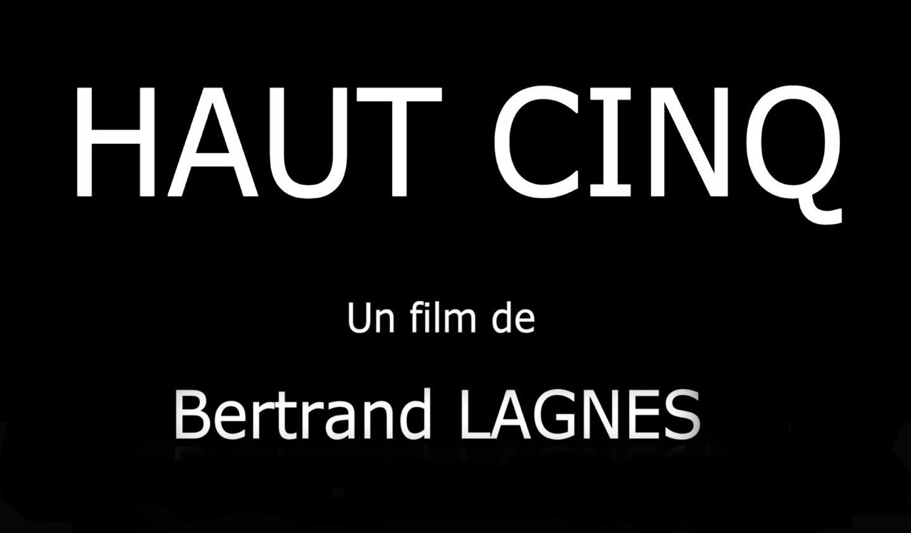 Haut Cinq