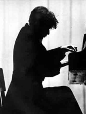 Glenn Gould, au-delà du temps